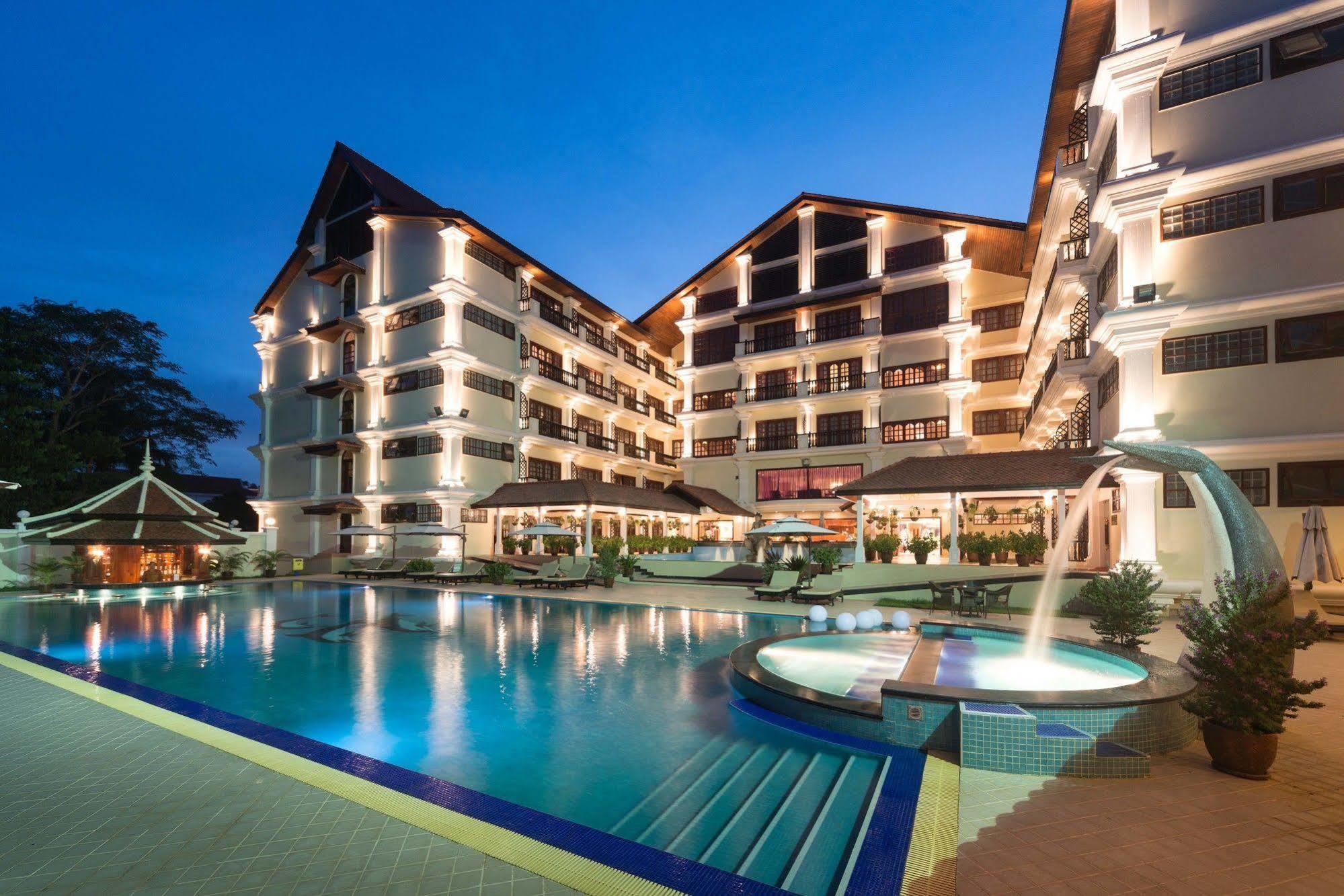 Regency Angkor Hotel Siem Reap Eksteriør bilde